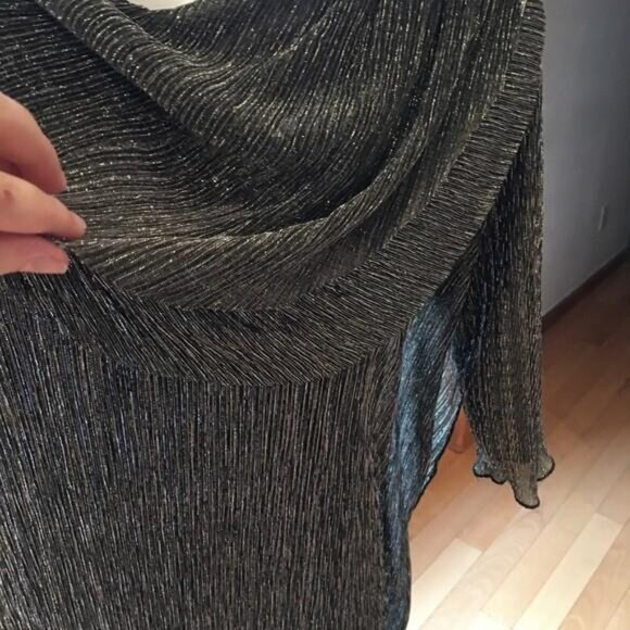 Sparkly pull over dress - Picture 3 of 9